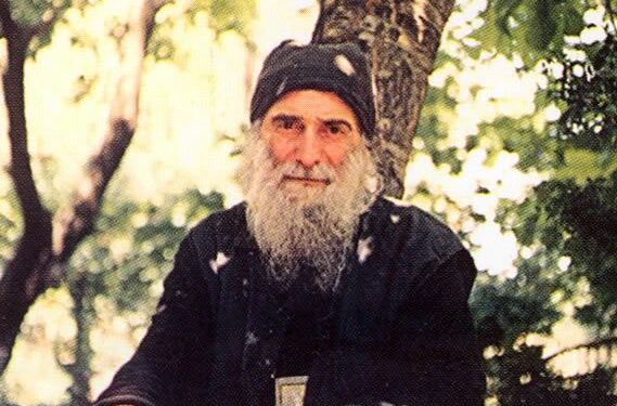 მამა გაბრიელის 5 სასწაული – სიმსივნისგან და სხვა დაავადებებისგან განკურნებულთა მონათხრობი