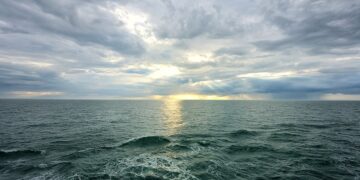 სასწაული, რომელიც შავ ზღვაში ხდება – მეცნიერები ამის ახსნას ვერ ახერხებენ