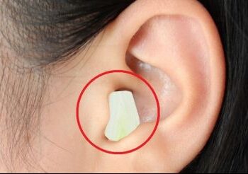 ერთი კბილი ნიორი მოითავსეთ ყურში და შედეგით რომელსაც მიიღებთ სასიამოვნოდ გაკვირვებული დარჩებით