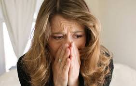 “დღეს ჩემი ქმარი ტირილით სახლში შემოვარდა. გაკვირვებული ვუყურებდი, თვალცრემლიანმა მითხრა სხვა მიყვარს და რა ვქნა არ ვიციო. მე იცით რა გავაკეთე? ის რასაც არავინ არასდროს გააკეთებდა”