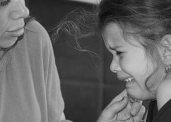 “ორი კვირაა ჩემს შვილს ვეღარ ვცნობ, მის ოთახში, რომ შევედი უცებ რაღაც ვიგრძენი…” – რაში ამხილა დედამ 5 წლის ბავშვი?