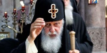 პატრიარქის დავალება ბავშვებს – დილას, როცა ადგებით და პირს დაიბანთ..