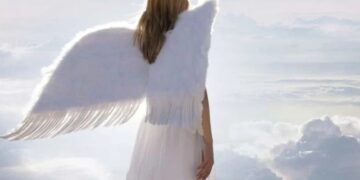 11 ნიშანი იმისა, რომ თქვენ მფარველი ანგელოზი მუდმივად თქვენტან არის, ეს აუცილებლად უნდა ნახოთ