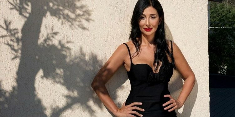 „როდესაც მამაჩემი მოდიოდა ნასვამი, ხდებოდა კონფლიქტი და დედას რამდენჯერმე ხელი მოუკიდებია და გავქცეულვართ, როდესაც იარაღით გამოგვკიდებია მამა“ – მარიამ კუკუნაშვილის აქამდე უცნობი ისტორია