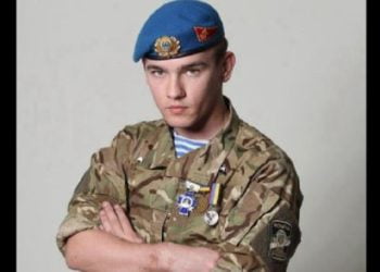 პატარა გოგონა, რომელიც საბრძოლო ზონიდან გამომყავს მეუბნება „მიყვარხარ უკრაინელო ჯარისკაცო“- ტირის და იმეორებს… აი, რატომ მოვიგებთ ამ ომს! – უკრაინელი სამხედროს ემოციური მიმართვა