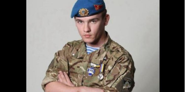 პატარა გოგონა, რომელიც საბრძოლო ზონიდან გამომყავს მეუბნება „მიყვარხარ უკრაინელო ჯარისკაცო“- ტირის და იმეორებს… აი, რატომ მოვიგებთ ამ ომს! – უკრაინელი სამხედროს ემოციური მიმართვა