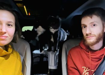 „საქართველოს ტერიტორიაზე არ შემოგვიშვეს! სადღაც რეკავდნენ და ბოდიშსაც კი იხდიდნენ იმის გამო, რომ პასუხს სადღაც ზემოდან ელოდნენ” – რუსი ჟურნალისტი