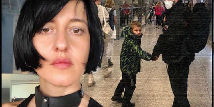 უკვე გავაცილეთ ეს ორი უშიშარი ადამიანი.. ხოდა ახლა ვზივართ და სასოწარკვეთისგან ხმამაღლა ვტირით