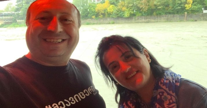 სამსახურში დაბრუნებულს სრული შოკი მელოდებოდა… კონვერტში უამრავი ამერიკული დოლარი აღმოვაჩინე – რა საჩუქარი მიიღო დათო ლიკლიკაძემ ქართველი ემიგრანტისგან