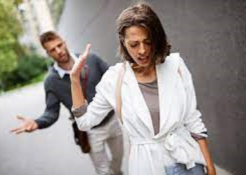 არაჩვეულბრივმა ბიჭებმა მნახეს როგორ მეჩხუბებოდა ჩემი ფსიქოპატი საქმრო, გვერდიდან არ მომშორდნენ, მიუხედავად იმისა, რომ ჯერ კიდევ ბავშვები იყვნენ – რას წერს ფეისბუკ მომხმარებელი