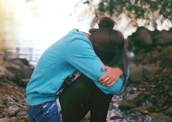 “ჩემმა ქმარმა ვალის გასაქვითად, კაცს 3 თვით მიმაქირავა. სამაგიეროდ, ნარკოტიკს ყოველდღე უფასოდ იღებდა”