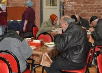 „დღეს დედაჩემის ორმოცი იყო.. ამ მიზეზით გადავწყვიტე ეს დღე კათარზისში აღმენიშნა. თქვენც იგივეს გაკეთებას გირჩევთ და იცით რატომ?”