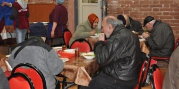 „დღეს დედაჩემის ორმოცი იყო.. ამ მიზეზით გადავწყვიტე ეს დღე კათარზისში აღმენიშნა. თქვენც იგივეს გაკეთებას გირჩევთ და იცით რატომ?”