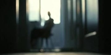 „გადაგვიყვანეს ეგრეთ წოდებულ მაცივრებში, სადაც ერთი დღე გავატარეთ.. მოგვცეს ფოლგა და ისე გვეძინა.. ტუალეტი არის ერთ მეტრაზე ამოყვანილი და 40 კაცში ზიხარ და აყურებინებ იმ ორმოც კაცს, როგორ ისაქმებ ტუალეტში “ – ქართველი ემიგრანტის უმძიმესი გზა ამერიკამდე