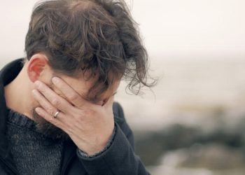 ბოლოს დროს ჩემი ცოლი სახლში მუდმივად იაგვიანებდა, ეჭვი გამიჩნდა და თანამშრომელს მისი თვალთვალი დავავალე, შემდეგ მასზე ისეთი რამ გავიგე შოკში ვიყავი..