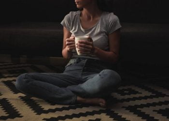 რამდენიმე თვის წინ, როცა დედამ და ბებიამ დიდი ხნის საიდუმლო გამიმხილეს, ჯერ სახტად დავრჩი, მერე კი საშინლად დამწყდა გული.