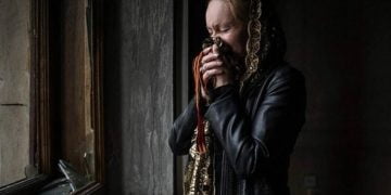 „თურმე ვიღაცამ უთხრა რძალს მიხედეთ, თქვენი ოჯახის ღირსი არაა ეგ ქალიო. უკან გაჰყევი, გამოიკვლიე, სად დაიარებაო” – ახალგაზრდა ქალის სულისშემძვრელი ისტორია