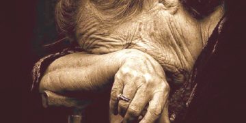 მეგონა, შვილებს ფეხზე ვაყენებდი და თურმე ვაქცევდი