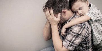 გამვლელ-გამომვლელს ლეილას ფოტოს ვუჩვენებდი.. მერჩივნა, გატაცებული ან სულაც, მკვდარი ყოფილიყო, ვიდრე გამეგო ის, რის გამოც წავიდა სახლიდან… – ცოლისგან მიტოვებული კაცის ამბავი