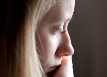 ისე მოხდა, რომ საოპერაციო გავხდი.. თითქმის ორი თვე საავადმყოფოში ვიწექი.. გვიან ყველაფერი დეტალურად გავიგე.. ჩემი დაქალი ჩემი ქმრის საყვარელი გახდა..