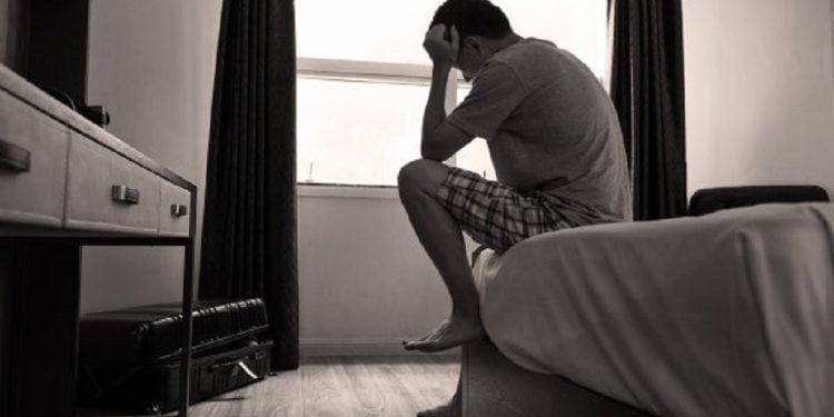 მოულოდნელად ჩემი ცოლის დაქალი კალთაში ჩამიჯდა.. ახლა კი არვიცი როგორ მოვიქცე