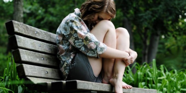 „თითქმის 10 წლის გათხოვილი ვარ და ჩემს ქმარს შიშველი არ ვუნახივარ…“ – ახალგაზრდა ქალის წერილი რეგიონიდან