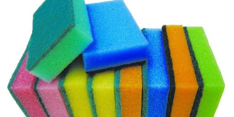 რატომ არის ჭურჭლის სარეცხი ღრუბლები სხვადასხვა ფერის და იცოდით თუ არა რომ თითოეული ფერი კონკრეტულ რაღაცაზე მიანიშნებს