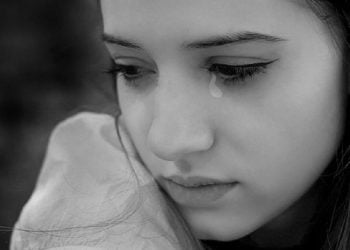 გთხოვთ გაითვალისწინეთ, ყველამ რომ მიგატოვოთ საკუთარ შვილზე უარი მაინც არ თქვათ – 18 წლის ქართველი გოგონას აღსარება