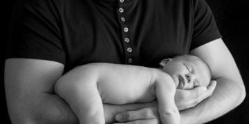 ჩვილ ბავშვთან გადაღებული ფოტო, რომელიც მამას ძლიერ განსაცდელად გადაექცა – ალბათ ფოტოს გადაღების დროს ამას ვერც წარმოიდგენდა