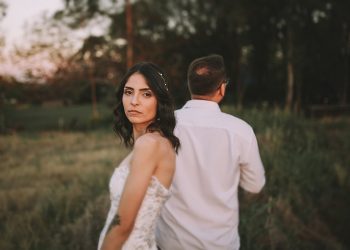 „ერთმა უბრალო სარეკლამო მესიჯმა და ჩემმა დაუფიქრებელმა ქმედებამ კინაღამ ოჯახი დამინგრია”