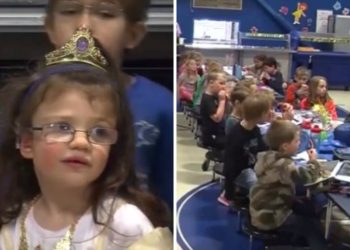 ამ სკოლაში გარკვეული მიზეზის გამო ყველა პირველკლასელს და მასწავლებელს ჟესტების ენა ასწავლეს