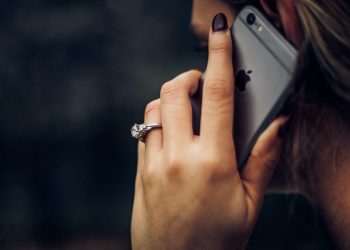 როგორ საშინლად იძია შური ახალგაზრდა ქალმა, რომელსაც ქმარმა მდივანთან უღალატა..