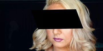 საყვარელი მყავს, ქმარი ხვდება, თუმცა არ იმჩნევს.. ნამუსი მაწუხებს თუმცა ვფიქრობ ამას იმსახურებს..