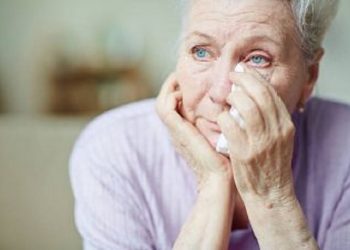 დღემდე ვნანობ, რომ ჩემს ერთადერთ შვილს ოჯახი რაღაც ჭორის გამო დავანგრევინე და ხელში უმაქნისი რძალი შემრჩა.. არვიცი როგორ მოვიქცე