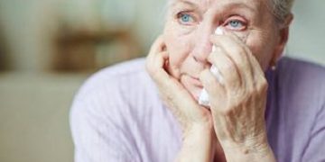 დღემდე ვნანობ, რომ ჩემს ერთადერთ შვილს ოჯახი რაღაც ჭორის გამო დავანგრევინე და ხელში უმაქნისი რძალი შემრჩა.. არვიცი როგორ მოვიქცე