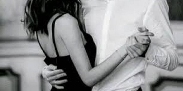 „ისე მოხდა, რომ ცოლს ჩემზე ბევრად უმცროს გოგოსთან ვუღალატე და ახლა ისე ვცხოვრობ, როგორც ციხეში, არვიცი როგორ უნდა მოვიქცე“…