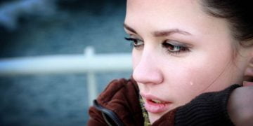 ერთი წელია გათხოვილი ვარ და თუმცა ამის გამო მე და ჩემი ქმარი ცალ-ცალკე ვცხოვრობთ და დღემდე მალულად ვხვდებით ერთმანეთს