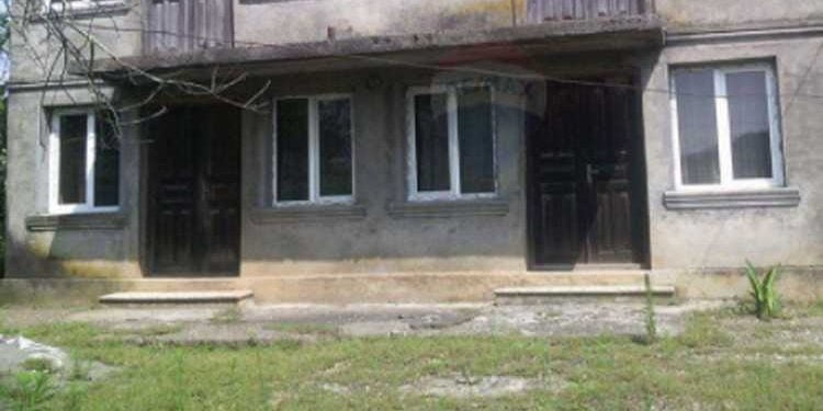 „ძმამ და რძალმა ჩემს მშობლიურ სახლში მისვლა სამუდამოდ ამიკრძალეს.. არვიცი რა უნდა გავაკეთო..”