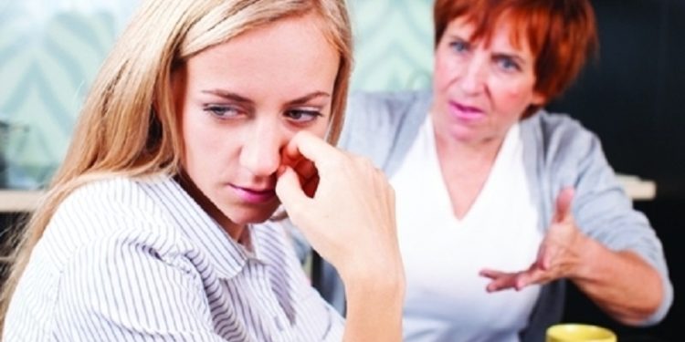 „დედამთილი გავხდი და მივხვდი, რომ საკუთარმა ცოდვებმა მიწია.. გავაცნობიერე, რომ რძალს ზუსტად ისე ვექცეოდი, როგორც ჩემი გარდაცვლილი დედამთილი მე მექცეოდა..“