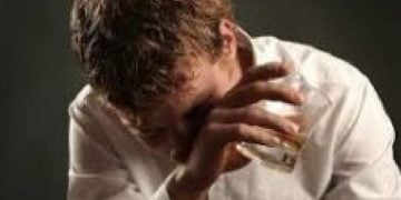 „ქორწილის პირველივე დღიდან გადავწყვიტე, რომ ჩემი ცოლი ყველაზე განებივრებული და ბედნიერი ქალი უნდა ყოფილიყო.. არაფერს ვაკლებდი, არაფერს ვუშლიდი, მაგრამ მან მაინც ახალგაზრდა საყვარელში გამცვალა..“