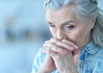 როგორც აღმოჩნდა, რძალი ჩემს ნაყიდ ტანსაცმელებს ბავშვს არ აცმევდა. არადა, პენსიას ავიღებდი თუ არა, პირველ რიგში იმას ვყიდულობდი, რაც ბავშვს გამოადგებოდა და რაც ჩემს რძალს უყვარდა.. არავისთვის არაფერი მითქვამს. სახლში წამოვედი და მთელი ღამე ვტიროდი.. მერე კი ჩემმა შვილმა ისეთი რამ მითხრა, მივხვდი მან არაფერი იცოდა..