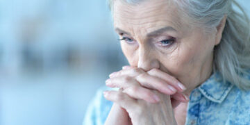 როგორც აღმოჩნდა, რძალი ჩემს ნაყიდ ტანსაცმელებს ბავშვს არ აცმევდა. არადა, პენსიას ავიღებდი თუ არა, პირველ რიგში იმას ვყიდულობდი, რაც ბავშვს გამოადგებოდა და რაც ჩემს რძალს უყვარდა.. არავისთვის არაფერი მითქვამს. სახლში წამოვედი და მთელი ღამე ვტიროდი.. მერე კი ჩემმა შვილმა ისეთი რამ მითხრა, მივხვდი მან არაფერი იცოდა..