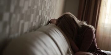 „ჩემს დაზე ჯერ იძალადა, შემდეგ კი ფული მისცა.. ეს კი იძულებული იყო ფული აეღო.. – სამწუხაროდ მამათილის შესახებ ეს სასინელი სიმართლე გვიან გავიგე და ჩემი დის ღირსების დაცვა დამაგვიანდა