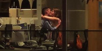 მოღალატე ქმარს ეგონა, რომ ცოლმა არაფერი იცოდა… თუმცა ერთ დღეს ინტერნეტის საშუალებით ყველაფერს ფარდა აეხადა..