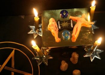 „საბანშიშუაზე გადახეული ცოლ-ქმრის სურათი ვიპოვე, რომლებიც ერთმანეთის ზურგშექცევით ელაგა..“ – რა გავლენა შეიძლება ჰქონდეს ჯადოს ადამიანზე.. მოძღვრის შეფასება