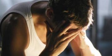 ისეთი რამ დამემართა ქალთან ურთიერთობის მეშინია.. უკვე ორი წელია ქალისკენ არც გამიხედავს..