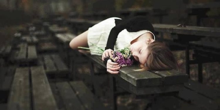 „ის ზამთარი დედაჩემის მოქსოვილ ჟაკეტთან ერთად გავატარე… ლოგინში ვიწვენდი…“