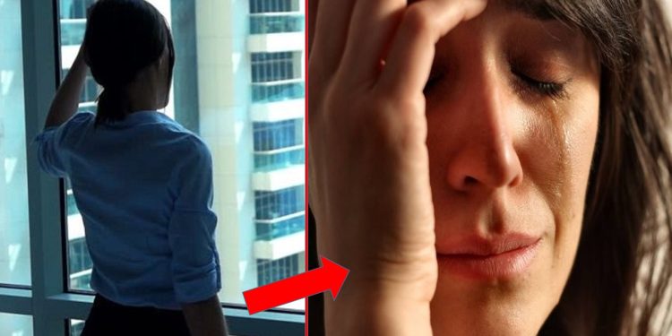 „თუ ჩემი დედამთილი სახლში სამზარეულოს ვერ ვეკარები.. არაფერი არ გამომდის ნერვიულობისგან და ისიც სულ შენიშვნებს მაძლევს და მსაყვედურობს.. არვიცი რა გავაკეთო..“