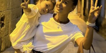 “აი თურმე ვის გავს ალისკა, დედის ასლი” – სოფო ნიჟარაძე ბავშვობის აქამდე უცნობ ფოტოს აქვეყნებს  ნახეთ