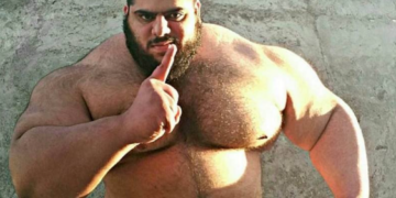 “შიშველი ხელებებით მოვახრჩობ ნებისმიერ ქართველს…” – რატომ ემუქრება ირანელი ჰალკი ქართველებს?